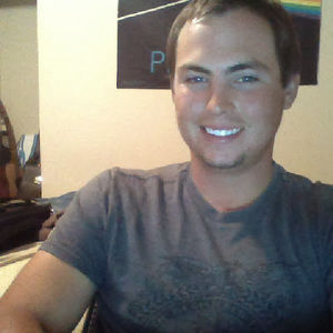 Meet your Posher, Derek